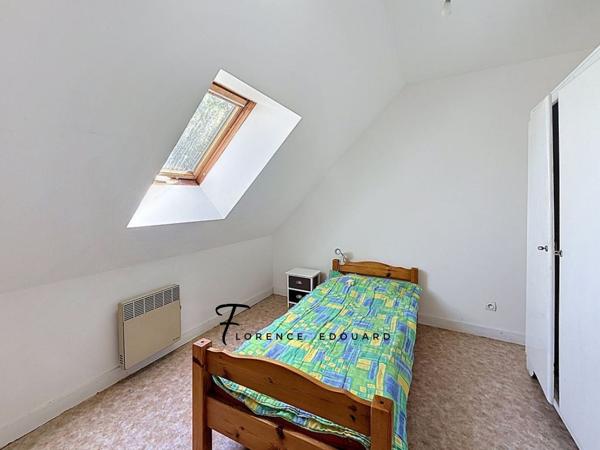 Maison
         8 pièces
        - 130 m² 360 000 € *