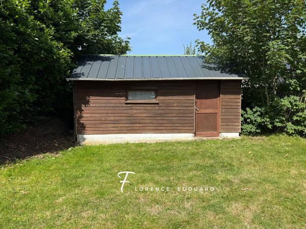 Maison
         8 pièces
        - 130 m² 360 000 € *