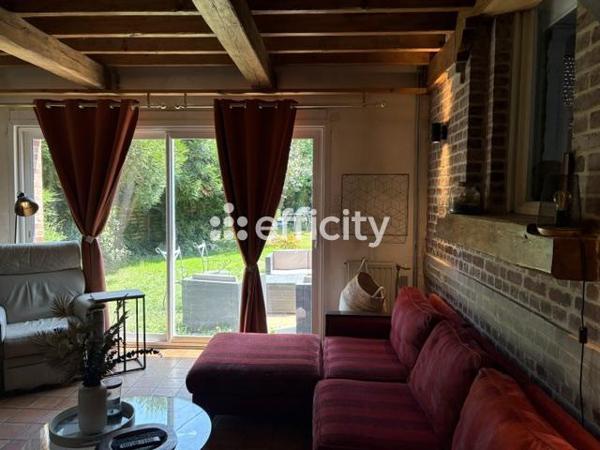 Maison
         10 pièces
        - 170 m² Exclusivité 288 000 € *