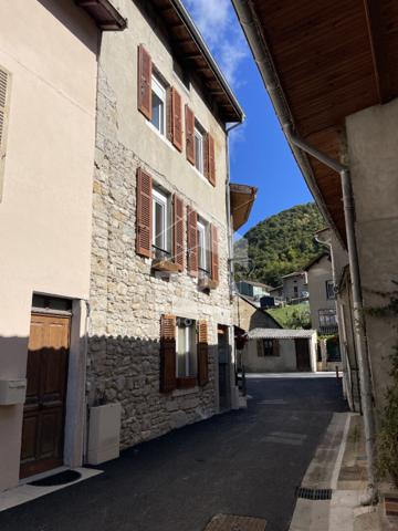Maison de village de 90 M2
