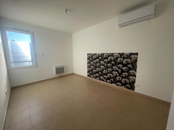 Maison 3 ch, garage, jardin , parking au calme