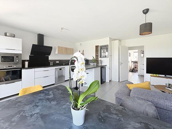 Appartement T3 de 2020, 64,5 m2, terrasse, garage et place de parking