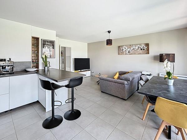 Appartement T3 de 2020, 64,5 m2, terrasse, garage et place de parking