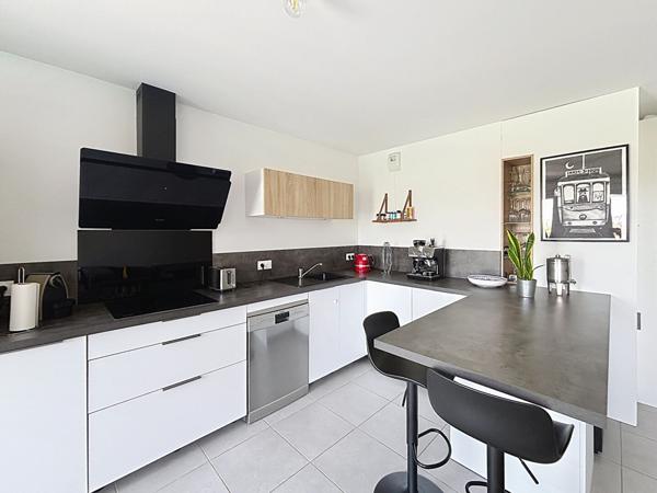 Appartement T3 de 2020, 64,5 m2, terrasse, garage et place de parking