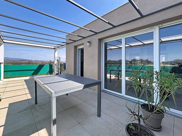 Appartement T3 de 2020, 64,5 m2, terrasse, garage et place de parking
