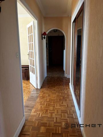 Appartement 4 pièces 97 m² LE MANS - 72000