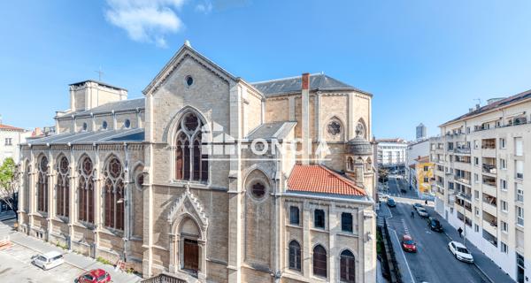 À vendre Appartement 4 pièces 62.01 m² - Lyon 69007