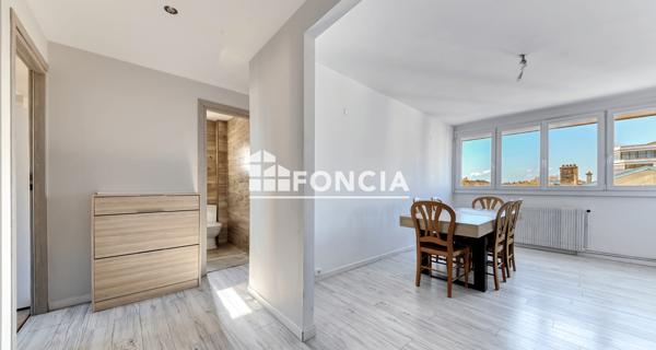 À vendre Appartement 4 pièces 62.01 m² - Lyon 69007
