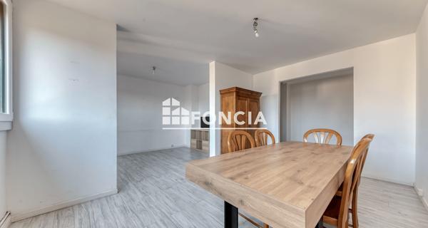 À vendre Appartement 4 pièces 62.01 m² - Lyon 69007