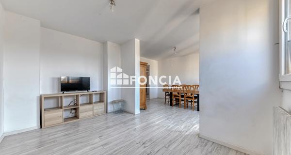 À vendre Appartement 4 pièces 62.01 m² - Lyon 69007