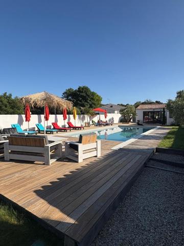 Villa de Charme au calme Séjour traversant vue imprenable Piscine et Jardin