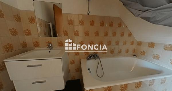 Location Appartement 2 pièces 54.33 m² - Carhaix-plouguer 29270