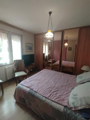 Maison
                                                                                                                                                                                                                                                                                                                        7 pièce(s)                                                                                                                                                                                                          4 chambre(s)                                                                                                                                                                                                          157  m²