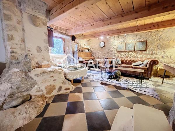 MAS EN PIERRE AUTHENTIQUE BARGEMON