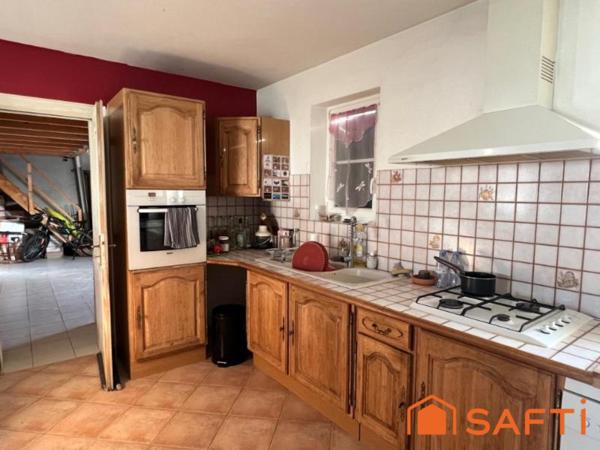 Maison 3 chambres avec beau terrain