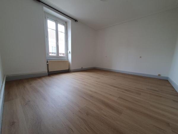 Location Appartement 2 pièces 53.74 m² - ÉPinal 88000
