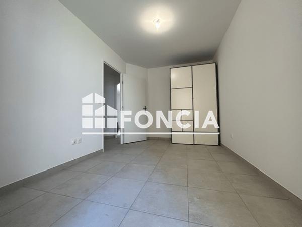 Location Appartement 3 pièces 67.23 m² - Sollies Pont 83210