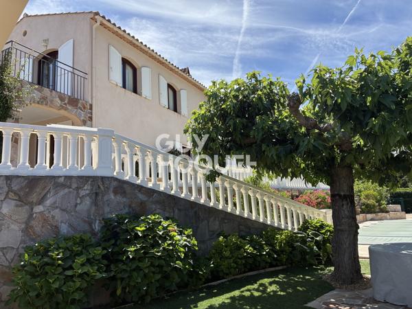 MAISON À VENDRE DE 7 PIÈCES DE 160,00 M²