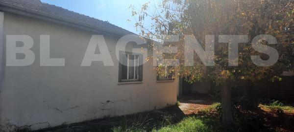 BORDEAUX BACALAN – Maison T4 à rénover sur 360m² avec Jardin et Garage Double