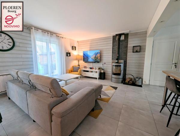 Maison rénovée 4 chambres – Jardin clos, plain-pied, cœur de Ploeren, proche Vannes et Golfe du Morbihan