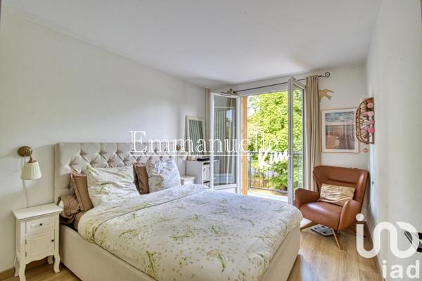 Appartement 3 pièces de 69 m² à Montmorency (95160)