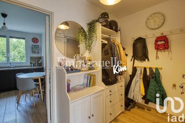 Appartement 3 pièces de 69 m² à Montmorency (95160)