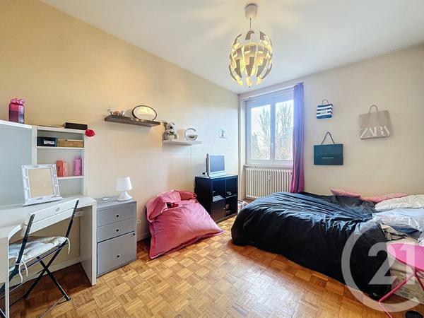 Appartement à vendre  5 pièces - 107,40 m2 VALS PRES LE PUY - 43