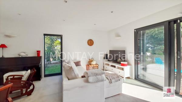 Les Issambres  rez-de-jardin 4 pièces  avec garage et emplacement de parking