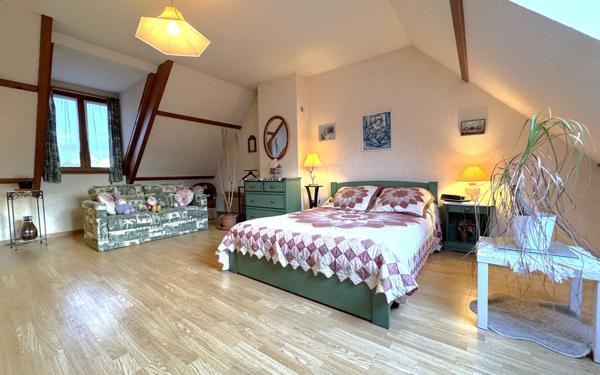 Maison à vendre    5 pièces • 137,69 m2 Bessancourt