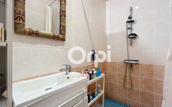 Maison à vendre    7 pièces • 152 m2 Saint-Pantaléon-de-Larche