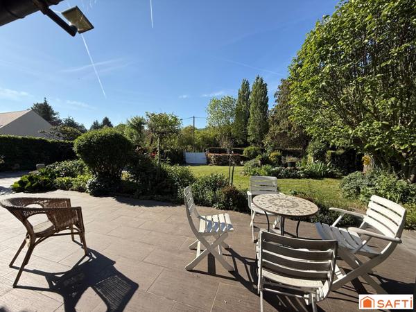 Belle Maison sans vis à vis avec un magnifique terrain