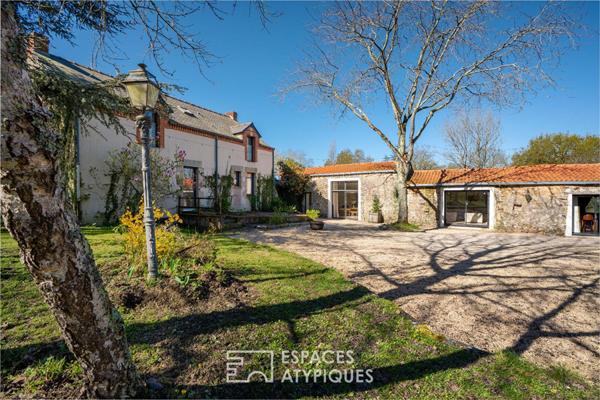Elégante propriété de caractère et sa maison d’invités