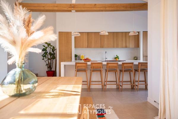 Elégante propriété de caractère et sa maison d’invités