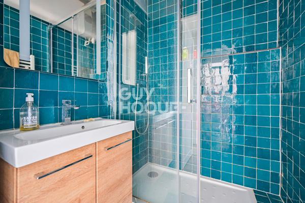 Deux pièces avec vue sur Coulée Verte