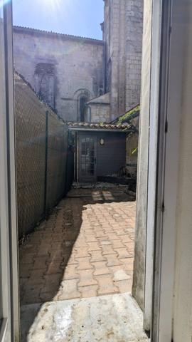 Maison à Saintes (17) rive droite Saintes (17100)