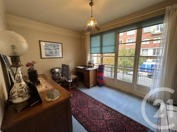 Appartement F4 à vendre  4 pièces - 104 m2 LISIEUX - 14