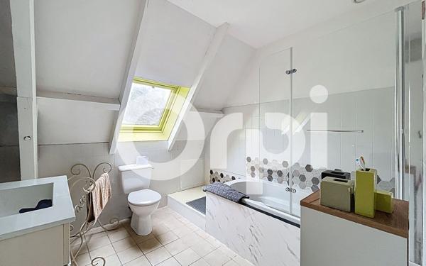 Maison à vendre    6 pièces •  Vayrac