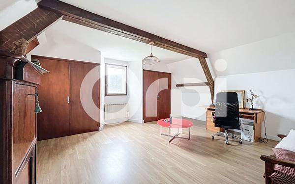 Maison à vendre    6 pièces •  Vayrac