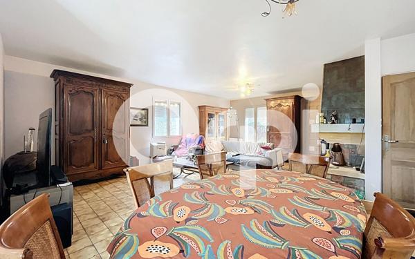 Maison à vendre    6 pièces •  Vayrac