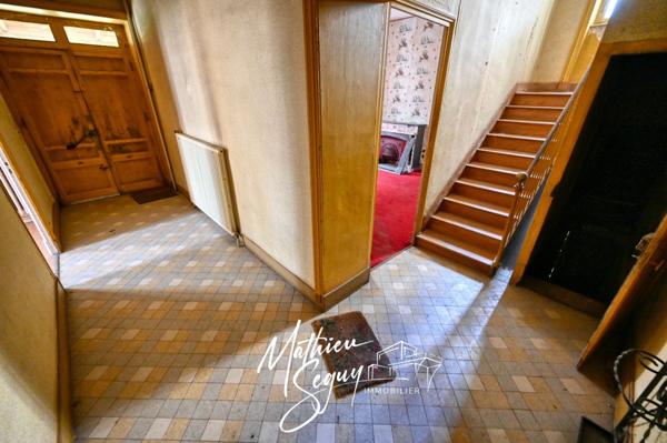 GREZIEU LA VARENNE Plateau T4/T5 de 110,73 m² avec jardin sud de 84.88 m² avec 2 stationnements