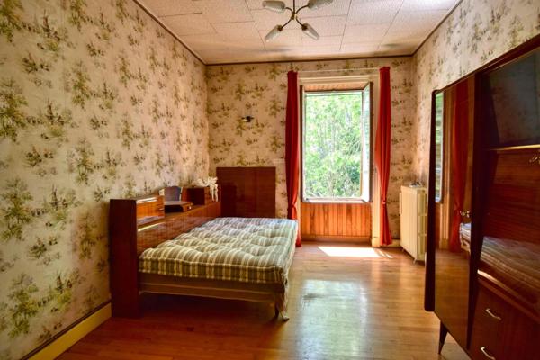 GREZIEU LA VARENNE Plateau T4/T5 de 110,73 m² avec jardin sud de 84.88 m² avec 2 stationnements