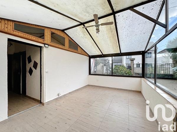 Maison à vendre 8 pièces 170 m² Saint-Aubin-lès-Elbeuf