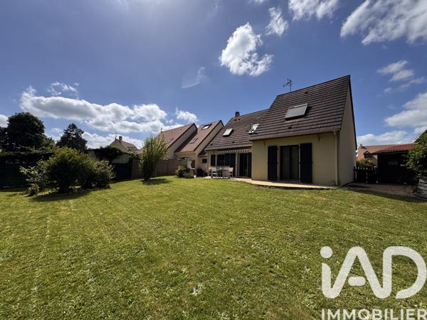 Maison à vendre 8 pièces 147 m² Épernon