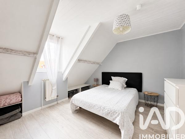 Maison à vendre 8 pièces 147 m² Épernon