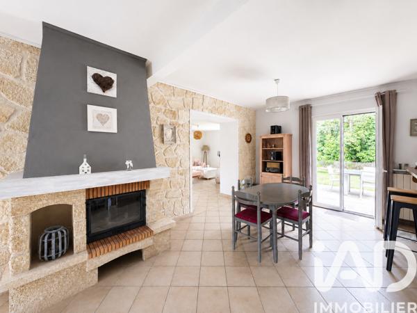Maison à vendre 8 pièces 147 m² Épernon
