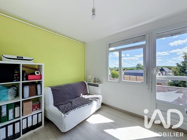 Appartement à vendre 5 pièces 80 m² Saint-Aubin-lès-Elbeuf