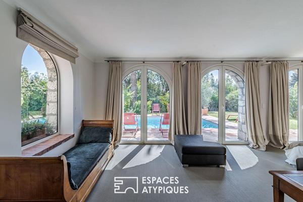 Appartement Belle Époque avec vue mer et sa piscine privée