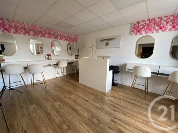 Immeuble à vendre  100 m2 NANTEUIL LE HAUDOUIN - 60