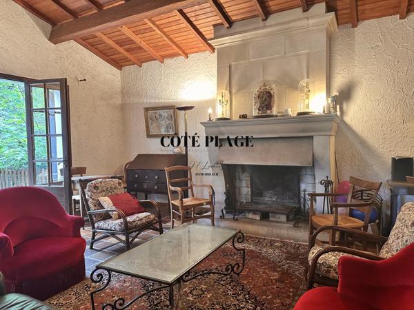 Saint-Palais-sur-Mer (17420) SAINT PALAIS / MER - Maison atypique - proche plage - AU PRIX DE 977.600€ HAI