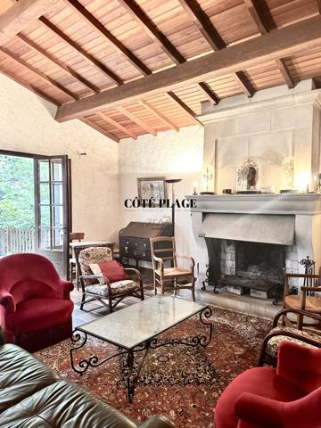 Saint-Palais-sur-Mer (17420) SAINT PALAIS / MER - Maison atypique - proche plage - AU PRIX DE 977.600€ HAI
